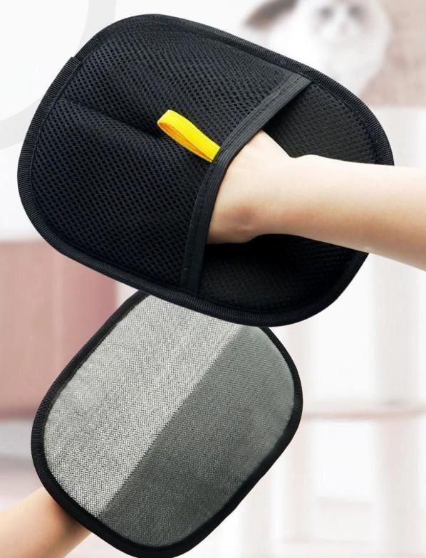 Pet Fur Remover Glove – Reusable Grooming Glove for Cats & Dogs (Pack of 1)